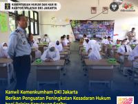 Kanwil Kemenkumham DKI Jakarta Berikan Penguatan Peningkatan Kesadaran Hukum bagi Pelajar Kepulauan Seribu