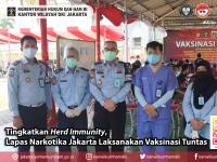 Tingkatkan Herd Immunity, Lapas Narkotika Jakarta Laksanakan Vaksinasi Tuntas