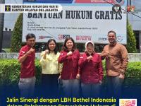 Jalin Sinergi dengan LBH Bethel Indonesia dalam Pelaksanaan Penyuluhan Hukum di Sekolah dan Kelurahan