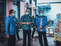 Kepala Kantor Wilayah Kemenkumham Dki Jakarta Beserta Jajaran Tinjau Pelaksanakan Pemeriksaan Rapid Test Antigen Pegawai Lapas Kelas I Cipinang