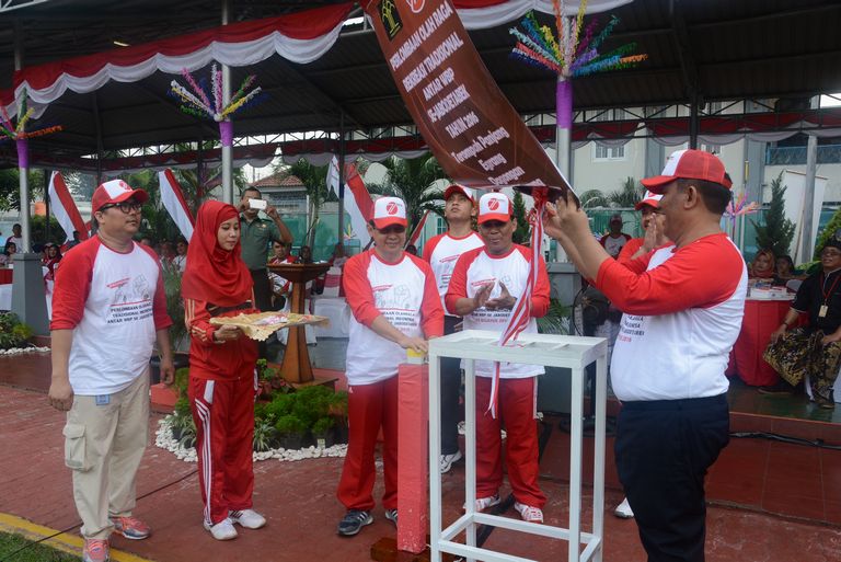 Upacara Pembukaan Perlombaan Olahraga Rekreasi Tradisional Indonesia se-Jabodetabek