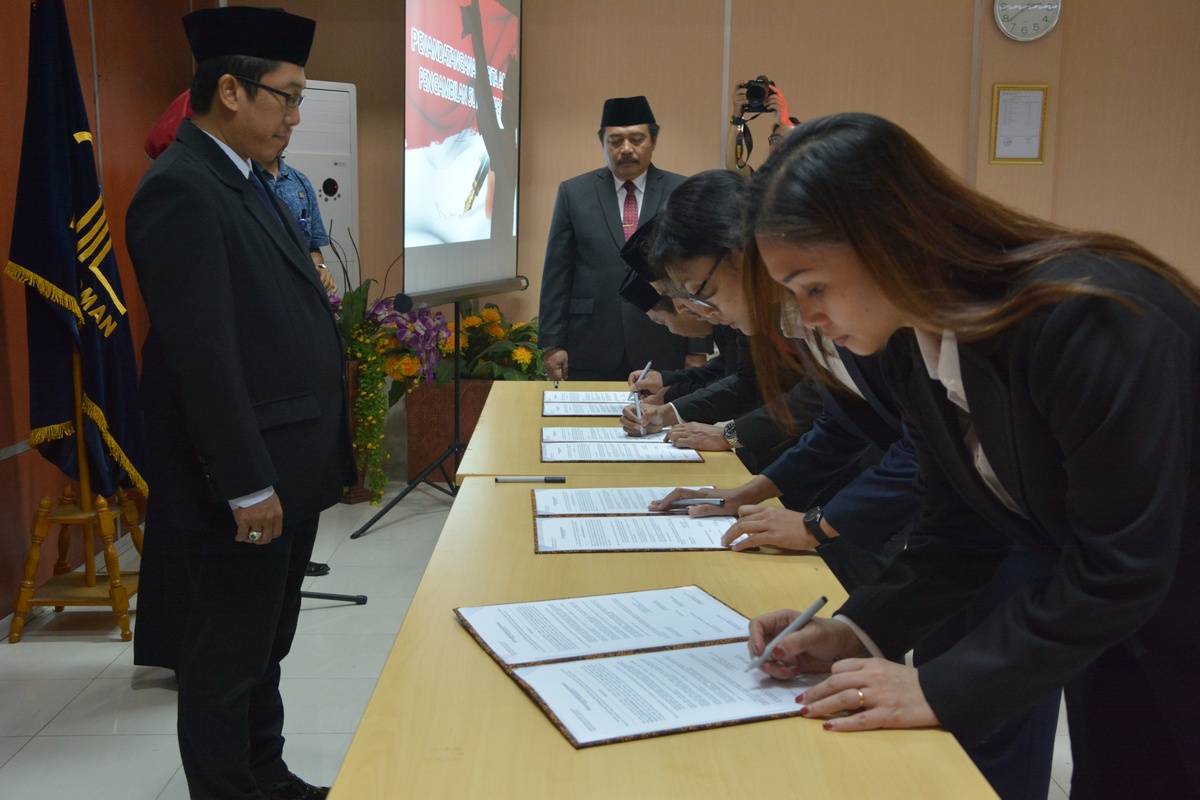 Tugas dan Wewenang Notaris Murah di Jakarta Timur